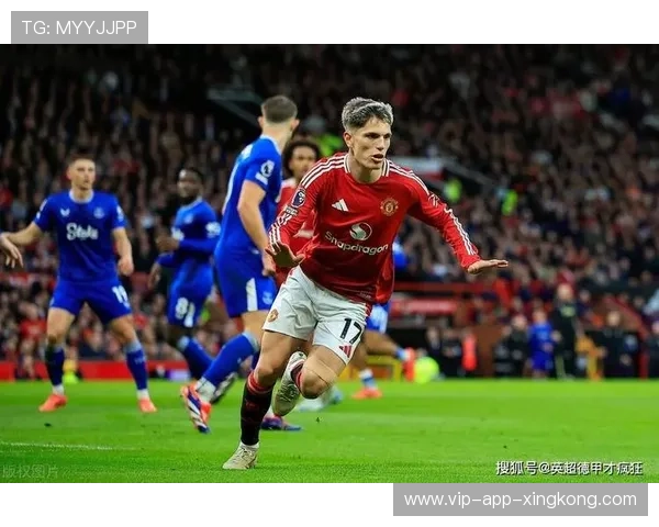 曼联快速反击打穿防线,加纳乔右脚劲射锁定胜利