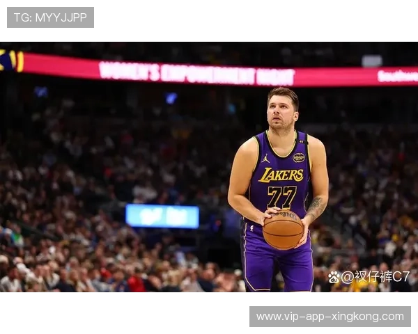 湖人东契奇狂砍34分引领反攻